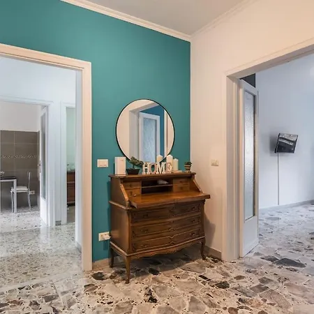 Ostiense Self Check-in Roma