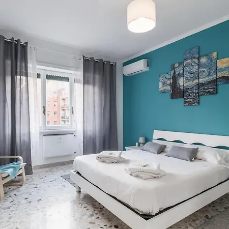 Ostiense Self Check-in * Rome